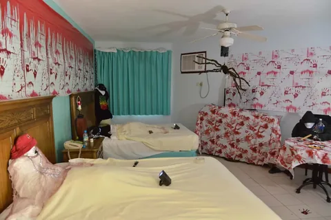 CocoLaPalm Halloween 2022 — Property Decor, photo 16