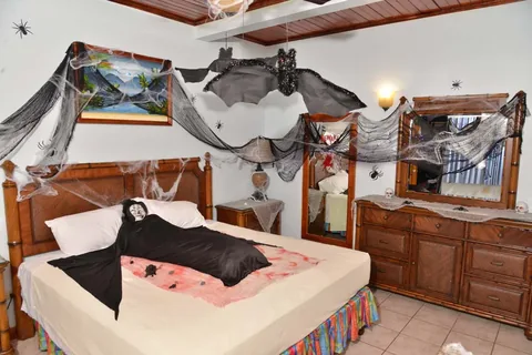 CocoLaPalm Halloween 2022 — Property Decor, photo 11